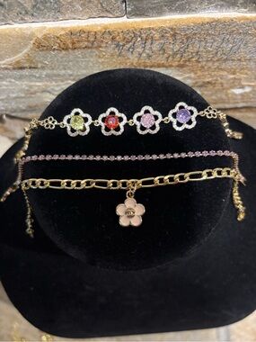 Gold Flower Charm Bracelet Set with Multicolor and lavender Accents